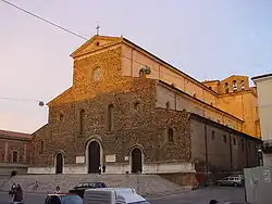 Duomo di San Pietro im Zentrum von Faenza