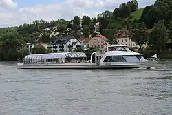 Aquacabrio Sunliner auf dem Inn in Passau