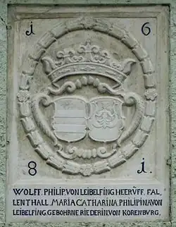 Wappentafel am ehemaligen Schloss Falbenthal, heute Ortsteil von Treuchtlingen