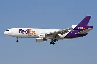 Modernisierter DC-10-Frachter der FedEx