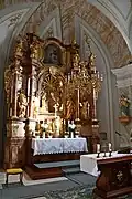 Blick auf den Altar der Kirche
