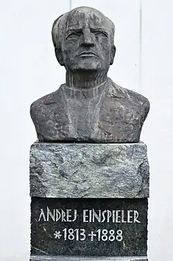 Büste des Politikers und Priesters Andrej Einspieler im Kulturpark Suetschach (Kärnten)