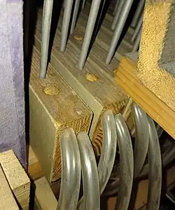 Seifert'sche Hochstocklade mit einzeln abnehmbaren Pfeifenstöcken