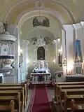 Innenraum der röm.-kath. Kirche Szent József