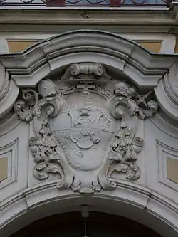 Gemehrtes Wappen des Ferdinand Julius von Troyer (Troyer von Gießbach): Bischof von Olmütz