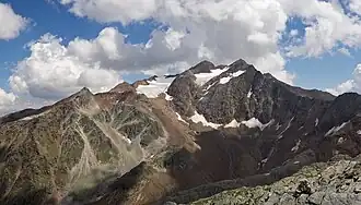 V. l. n. r.: Aperer Feuerstein, Östlicher Feuerstein, Westlicher Feuerstein von Nordwest