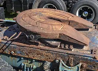 Patent DE664919C: Kupplungsvorrichtung für Anhänger von Sattelschleppern