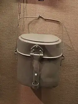 Finnisches Essgeschirr aus den 1930er Jahren