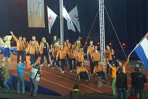 Die Mannschaft des Gastgeberlandes bei der Eröffnungsfeier