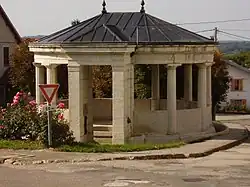 Waschhaus in Loray, Département Doubs