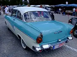 Ford Taunus 17M deLuxe, Heckansicht