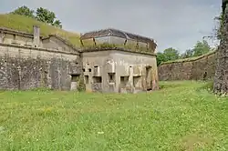 Palisadenzaun auf der Kaponniere (hier Fort d’Uxegney)