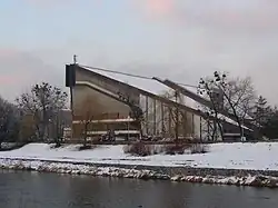 Víceúčelová sportovní hala