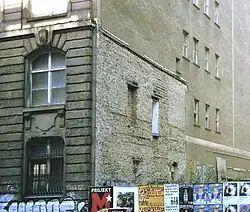 Mauer‚abdruck‘ Andreasstraße 70