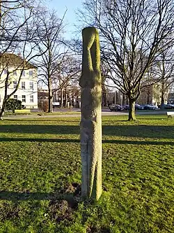 Frauenstele Waterlooplatz Hannover