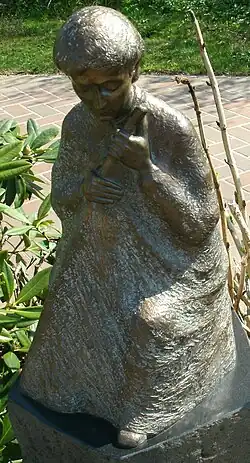 Vor dem Aufbruch (2009) (Bronze, 50 cm)