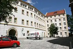 Südflügel an der Peterskirche mit Zugang in den Innenhof