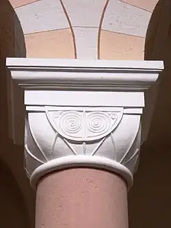 Kapitell im Langhaus