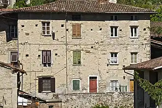 Altes farbiges Gebäude