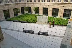 Mittlerer Innenhof im Westgebäude (2012)