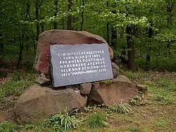 Gedenkstein zu Ehren C. M. Hutschenreuthers