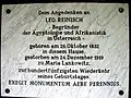 Gedenktafel an Leo Simon Reinisch an seinem Geburtshaus in Osterwitz