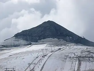 Geisterspitze. Blick über den Ebenferner (Skigebiet Stilfserjoch) zum Gipfel (August 2018)