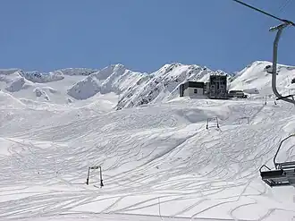 Gurschenfirn oben links vor dem Gemsstock, von der Gurschenalp gesehen.