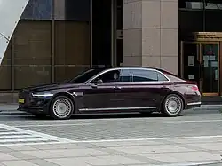Genesis G90L, 29 cm mehr Radstand und Außenlänge, 2019–2022