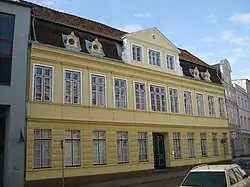 Gewerdeshof, Sitz der Firma Hahn