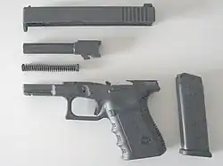 Glock 19 zerlegt („Field strip“)