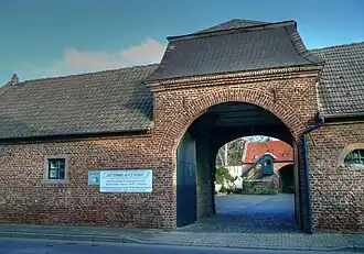 Toreinfahrt der Stachenburg