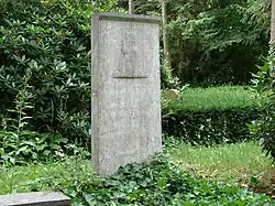 Grabstein Kurt Breysig auf dem Friedhof von Bergholz-Rehbrücke