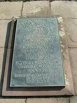Grabplatte Ludwigs des Deutschen in Lorsch