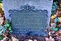 Gusseiserne Grabtafel von Marie Holtz