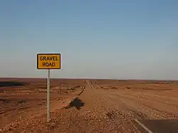 Schotterpiste bei Coober Pedy