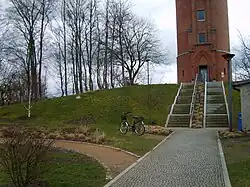 Turmhügel „Ritterhaus“ Grimmen