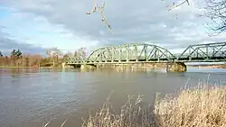 Eisenbahnbrücke über die Leine bei Gronau