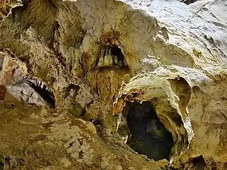 In der Höhle von Thaïs