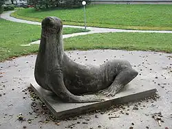 Spielplastik Seelöwe von Franz Waldmüller