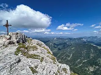 Guffert Gipfel mit Kreuz