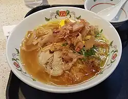 Shoyu-Ramen – 醤油ラーメン von Gyoza no Ohsho, Fuchu 2019