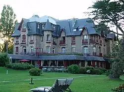 Castel Marie-Louise im Stil der Belle Époque.