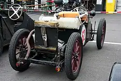 Im historischen Fahrerlager des Nürburgrings