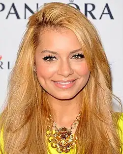 Havana Brown bei den Cosmopolitan Fun Fearless Female Awards 2012