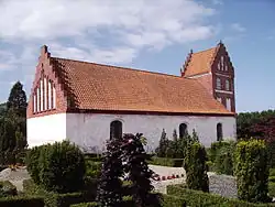 Kirche im Hauptort