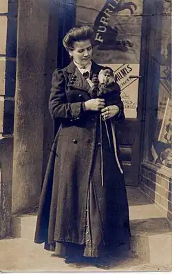 Charity mit Äffchen