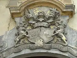 Wappen von Richthofen (L) und von Webern (R)