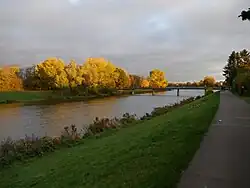 Fußgängerbrücke mit Werdersee