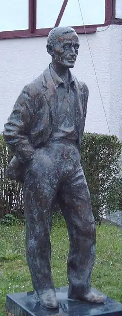 Hesse-Statue von Friedhelm Zilly in Gaienhofen.[86]